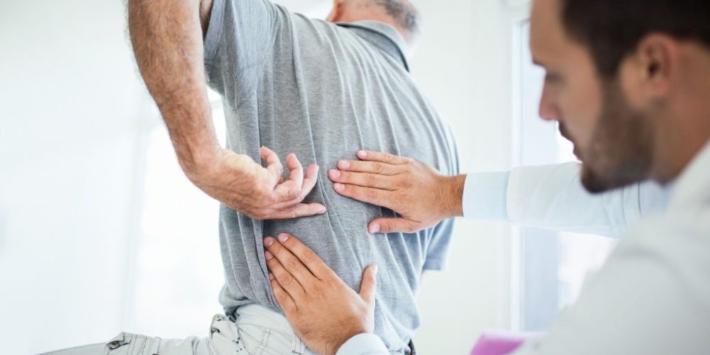 Quais as 5 doenças da coluna que aposentam